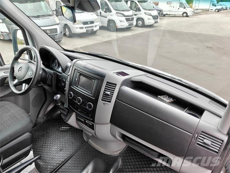 Mercedes-Benz Sprinter Cars