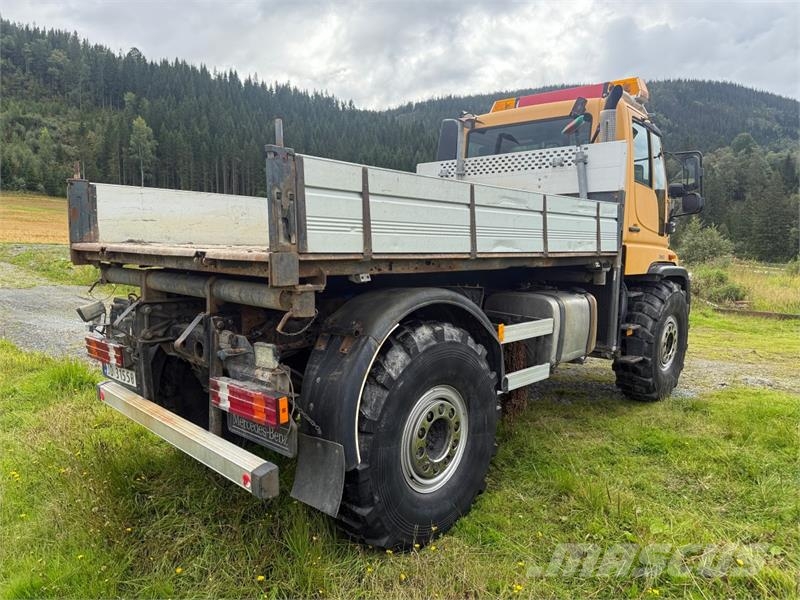 Mercedes-Benz Unimog - terrenggående lastebil Other trucks