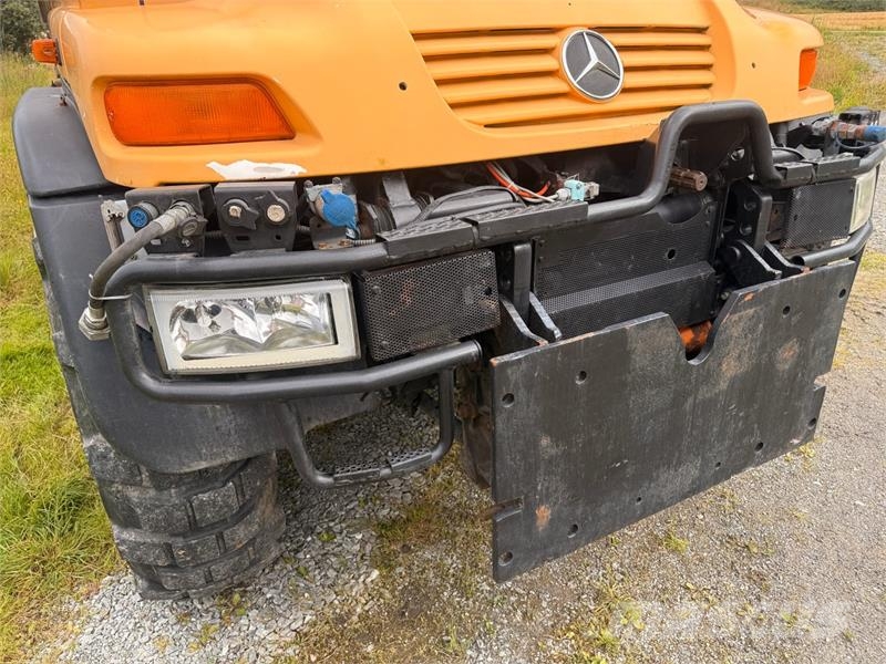 Mercedes-Benz Unimog - terrenggående lastebil Other trucks
