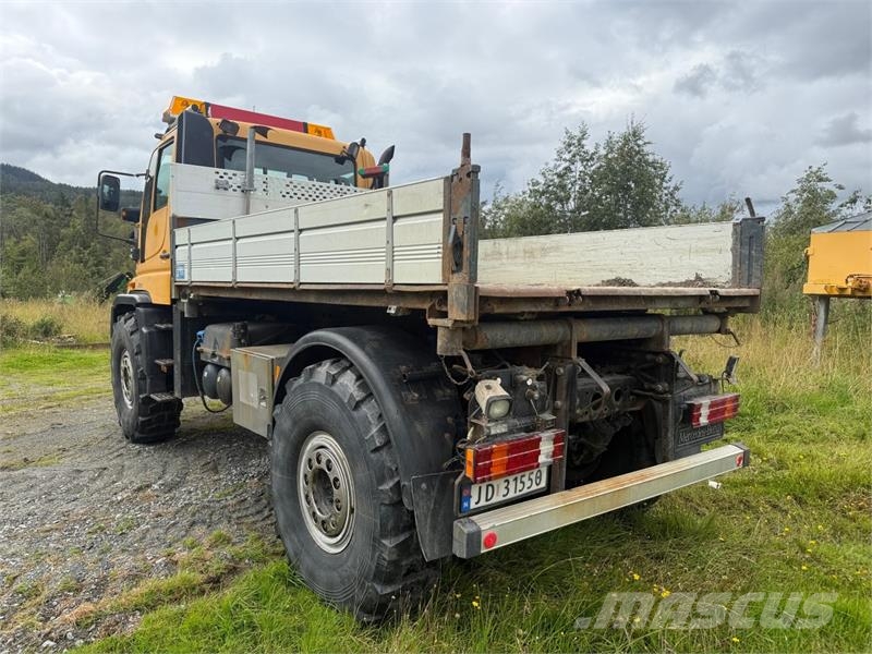 Mercedes-Benz Unimog - terrenggående lastebil Other trucks