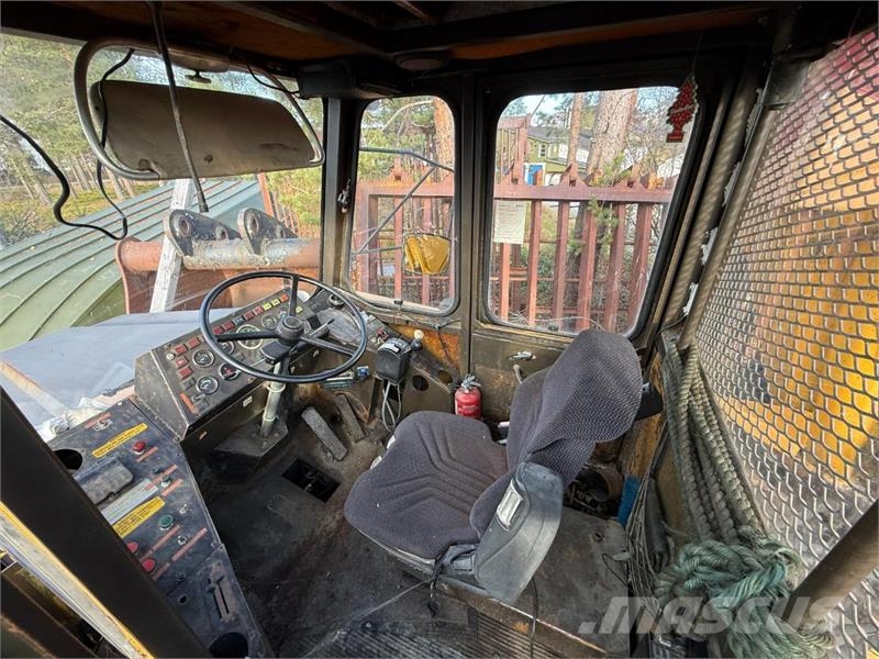 Moxy 6200S 6X6 Dumper عربات نقل قلابة للمواقع