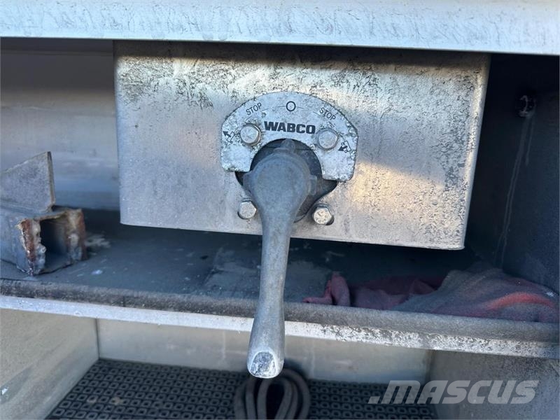 Närko Semitrailer مقطورات أخرى