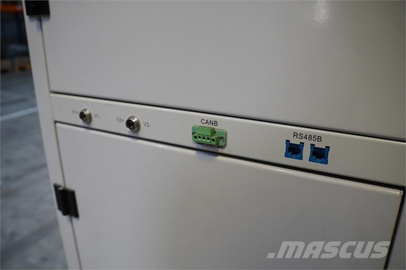 NEWARE CE-7004-200V300A-R28GC batteritestsystem - Citas sastāvdaļas