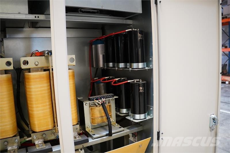NEWARE CE-7004-200V300A-R28GC batteritestsystem - Citas sastāvdaļas