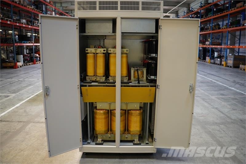 NEWARE CE-7004-200V300A-R28GC batteritestsystem - Citas sastāvdaļas
