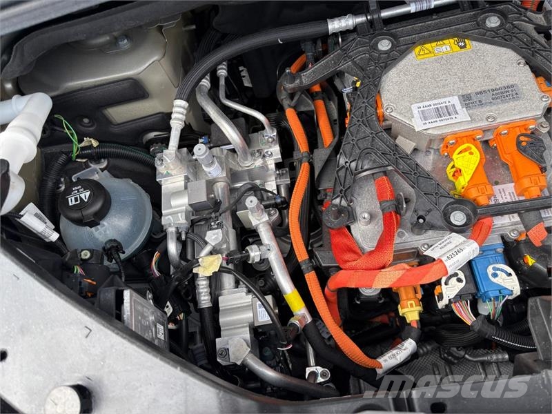 Opel Combo سيارات