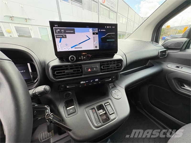 Opel Combo سيارات