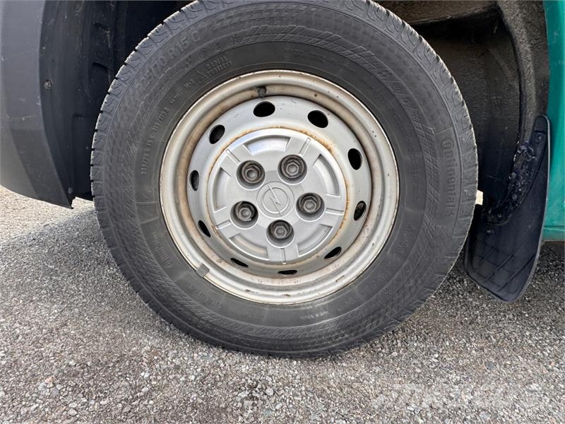 Opel Movano Personbilar