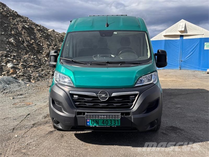 Opel Movano Personbilar