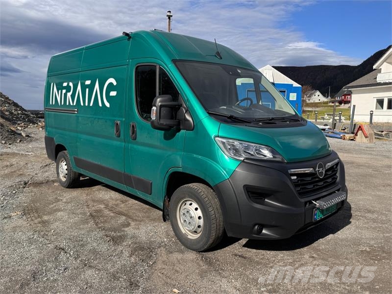 Opel Movano Personbilar