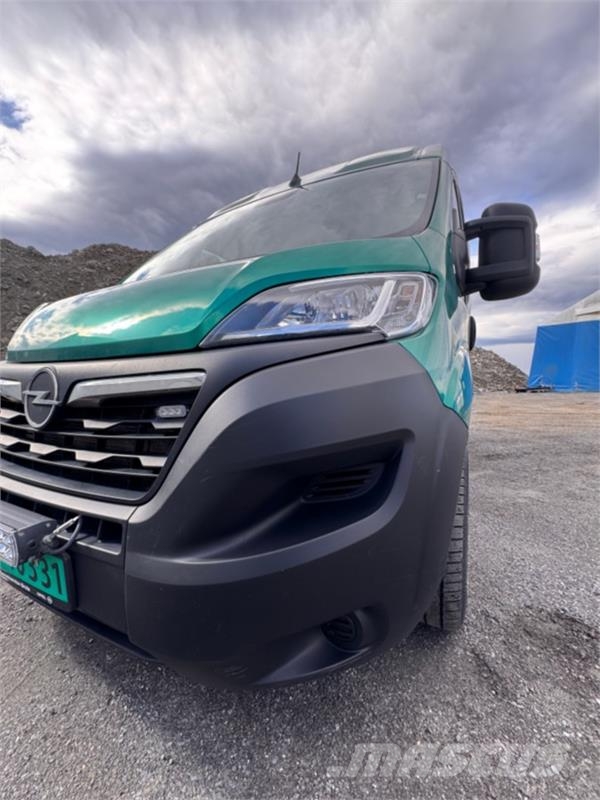 Opel Movano Personbilar