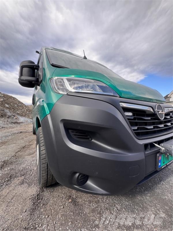Opel Movano Personbilar