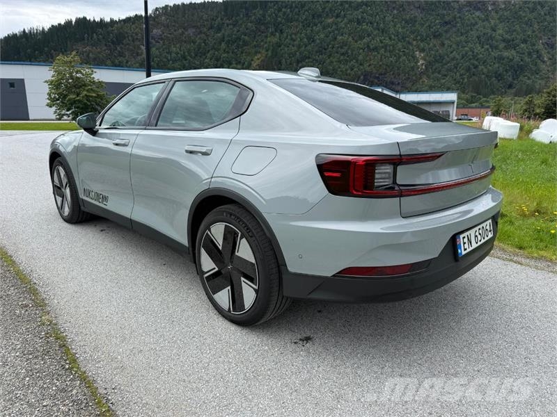  Polestar 2 Cars