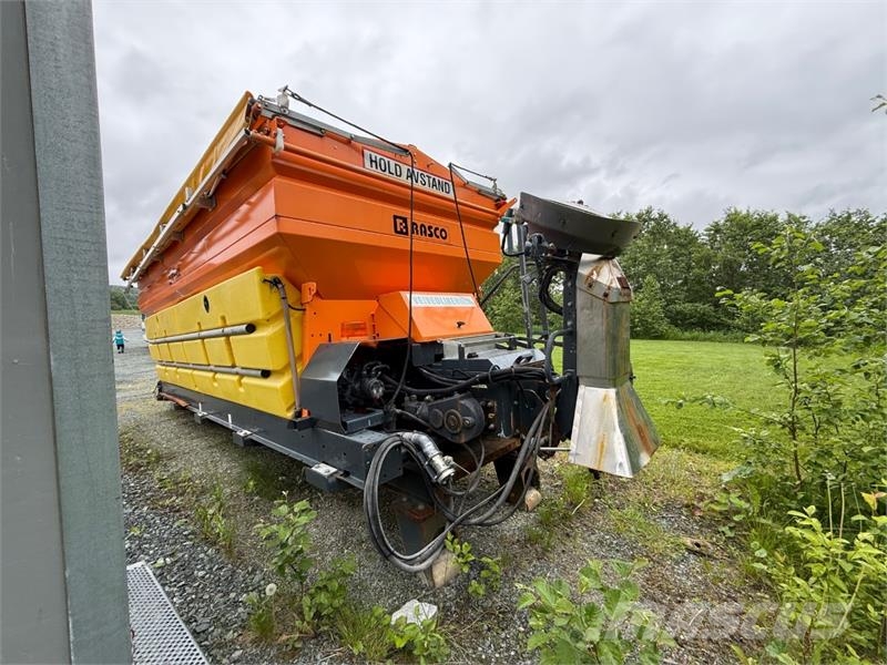 Rasco Solid L 5800 kombispreder Otros camiones