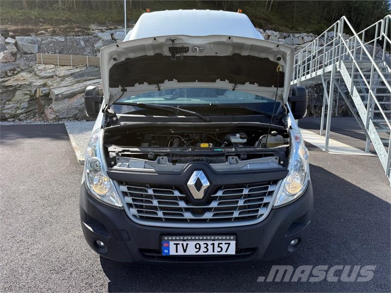 Renault FORVEDA UAB Reisebusse