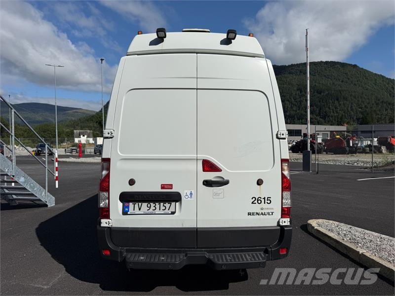 Renault FORVEDA UAB Reisebusse