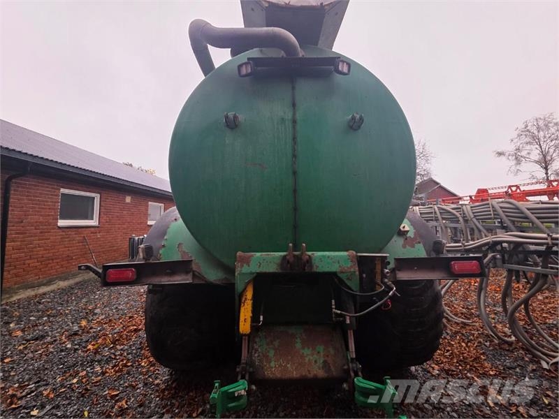 Samson PG25 gjødselvogn 25 m³, 8" fyllekran og spredeutst Інше додаткове обладнання для тракторів