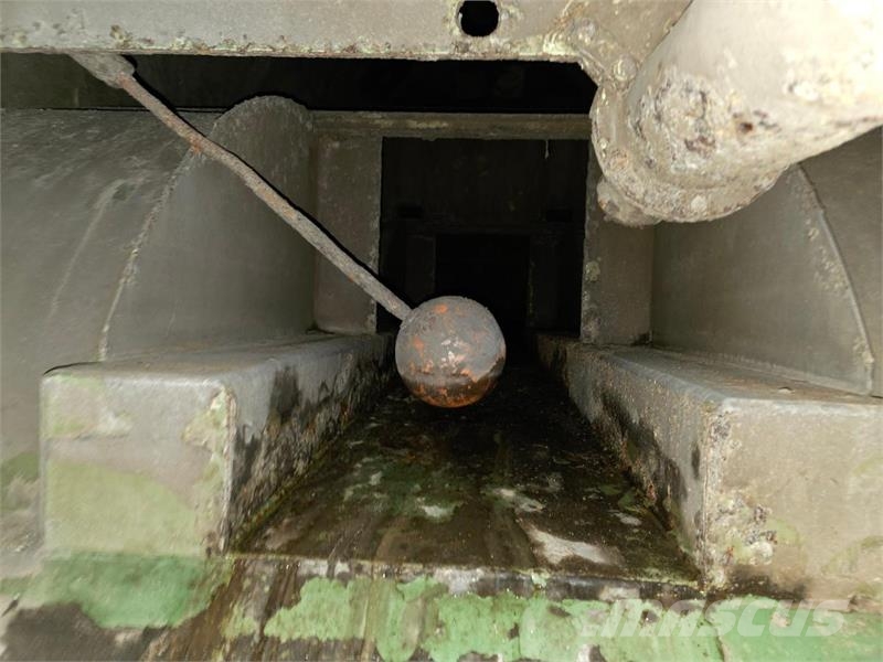 Samson PG25 gjødselvogn 25 m³, 8" fyllekran og spredeutst Інше додаткове обладнання для тракторів