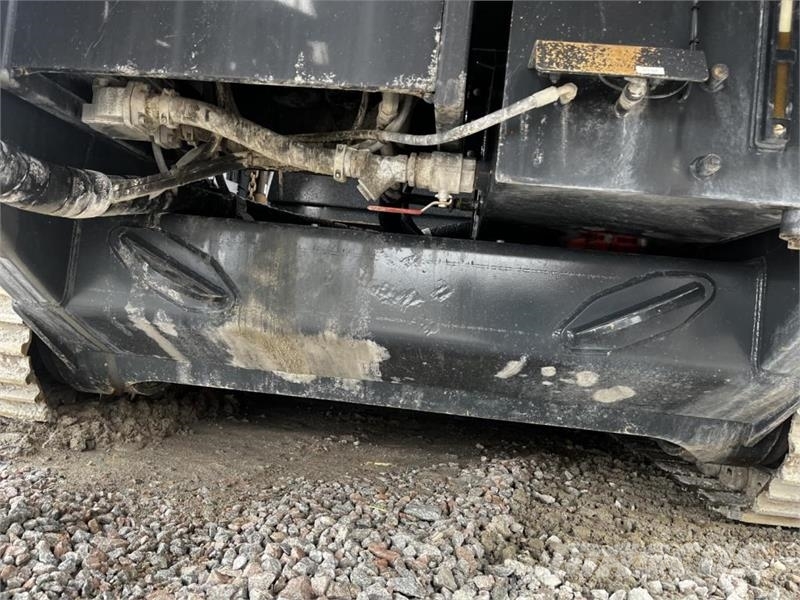 Sandvik UH440i mobil konknuser Trituradoras