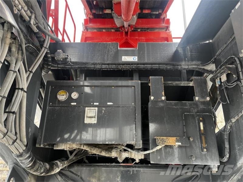 Sandvik UH440i mobil konknuser Trituradoras