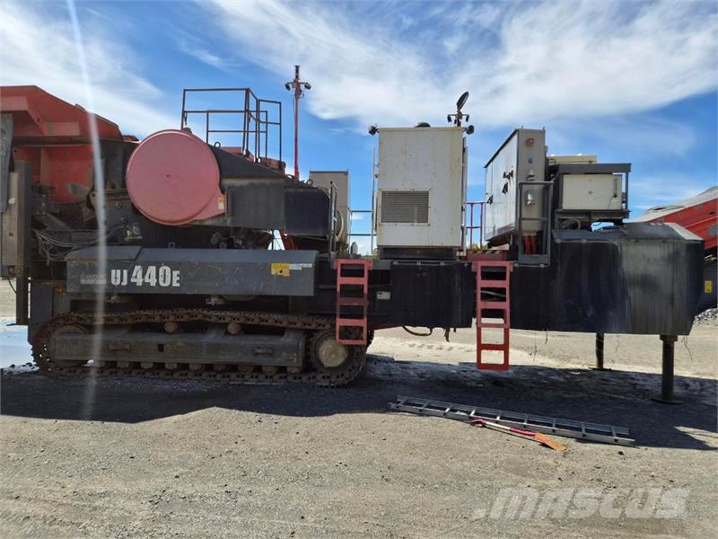 Sandvik UJ440E Trituradoras