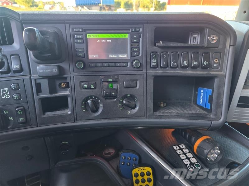 Scania R580 V8 8X4 Krokbil