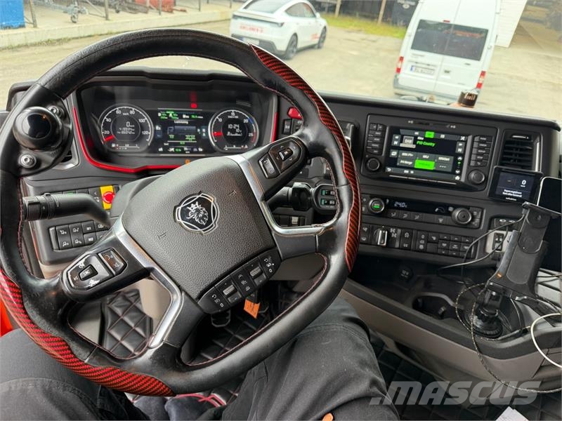 Scania R650 Tipper trucks