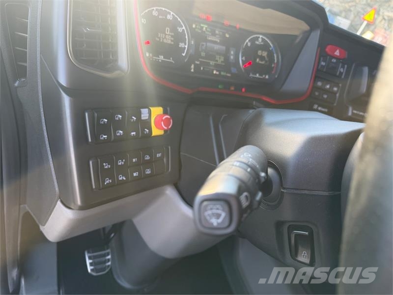 Scania R650 V8 tippbil med Istrail tippkasse Tippbil