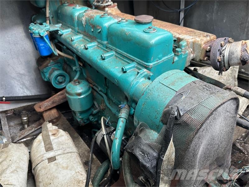 Selvbygget arbeidsbåt «Ranja» | Scania 136 hk | Ba Work boats / barges