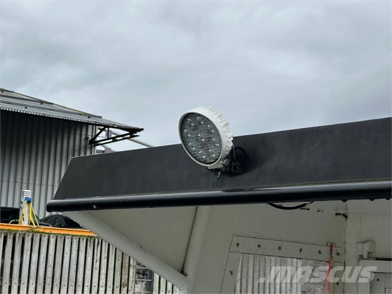 Selvbygget arbeidsbåt «Ranja» | Scania 136 hk | Ba Work boats / barges