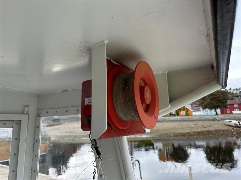 Selvbygget arbeidsbåt «Ranja» | Scania 136 hk | Ba Work boats / barges