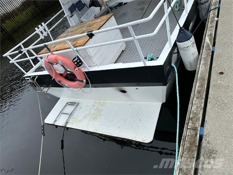 Selvbygget arbeidsbåt «Ranja» | Scania 136 hk | Ba Work boats / barges