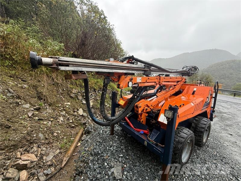 Tamrock CMD 120R borerigg Egyéb fúróberendezés
