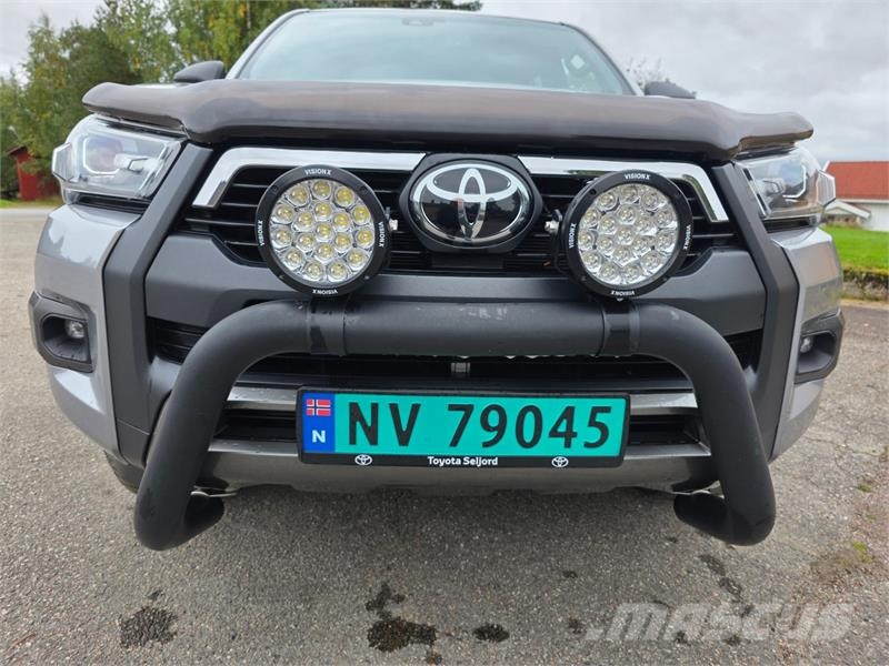 Toyota HiLux Personbiler