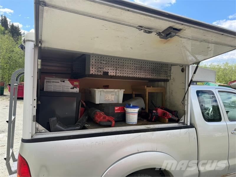 Toyota HiLux Carros