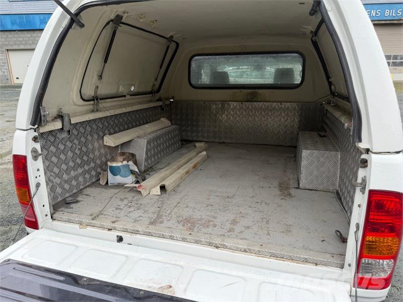 Toyota HiLux Cars