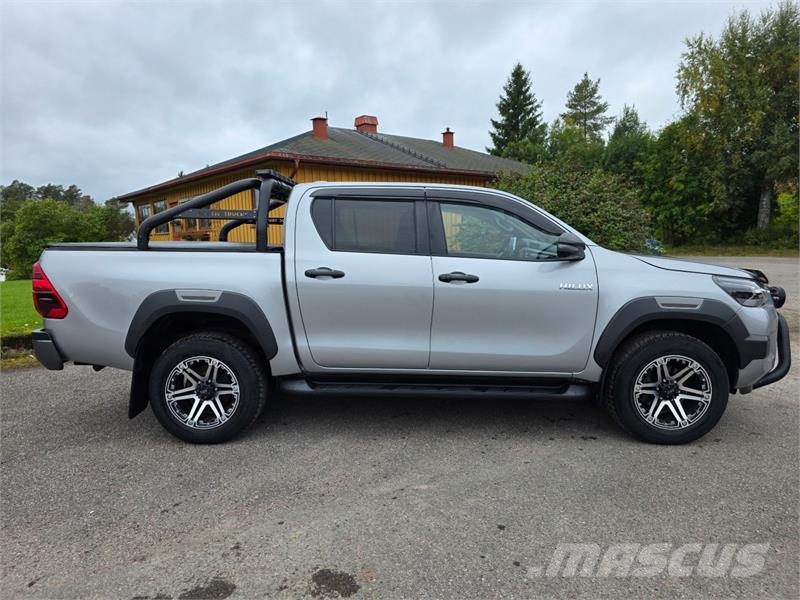 Toyota HiLux Personbiler