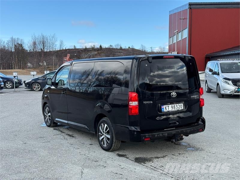 Toyota Proace Verso Automobili