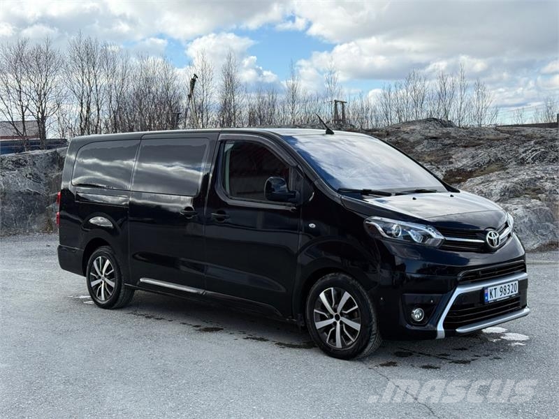 Toyota Proace Verso Automobili