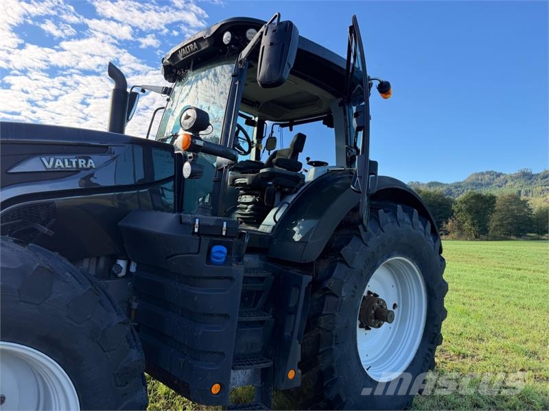 Valtra s394 Traktorer