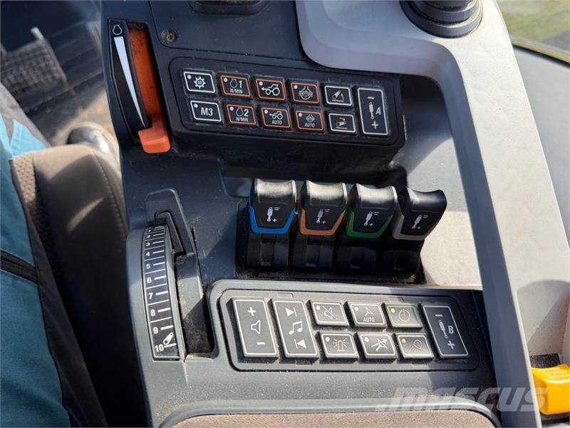 Valtra s394 Traktorer