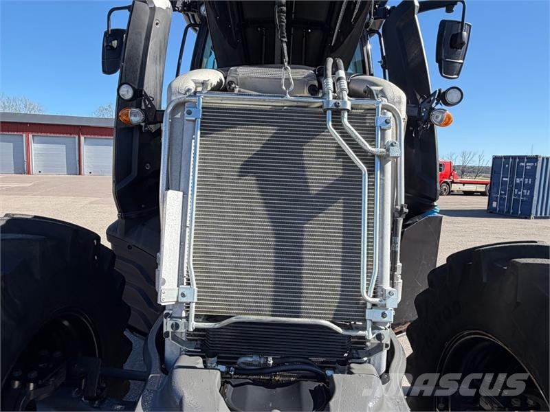 Valtra UNLIMITED T174 - TWINTRACK - SKOGSRIGG - FRONTHYDR Traktori
