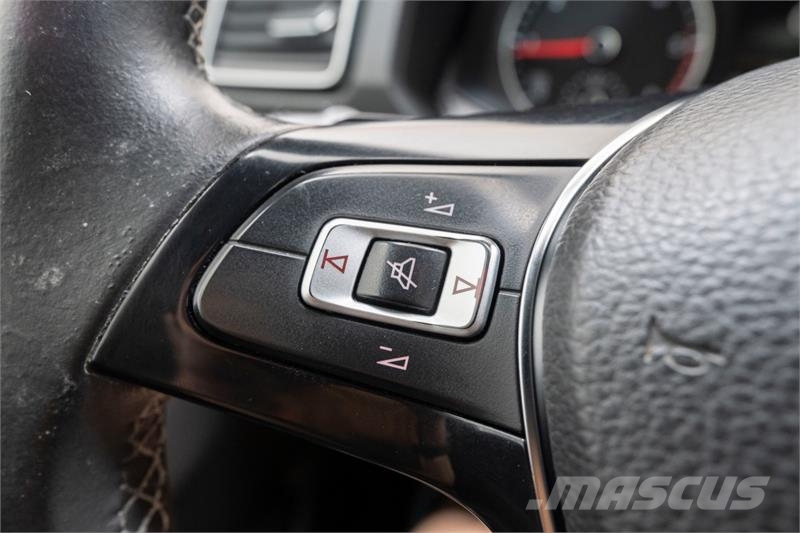 Volkswagen Amarok سيارات
