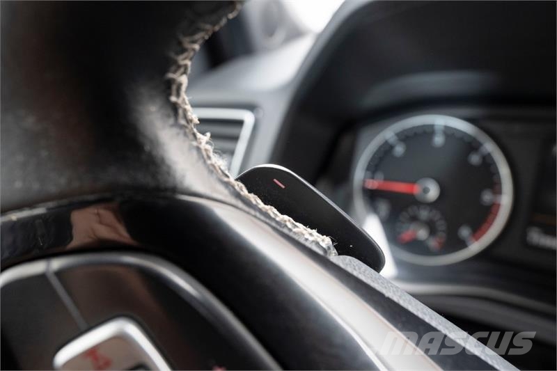 Volkswagen Amarok سيارات