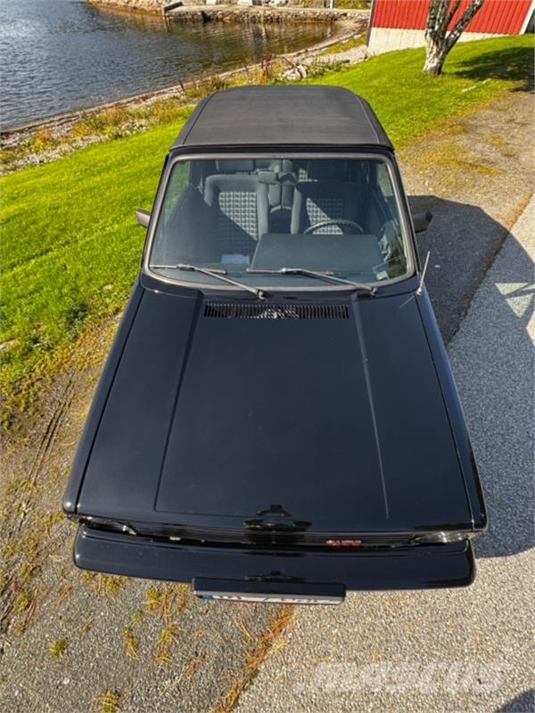 Volkswagen Golf Cars