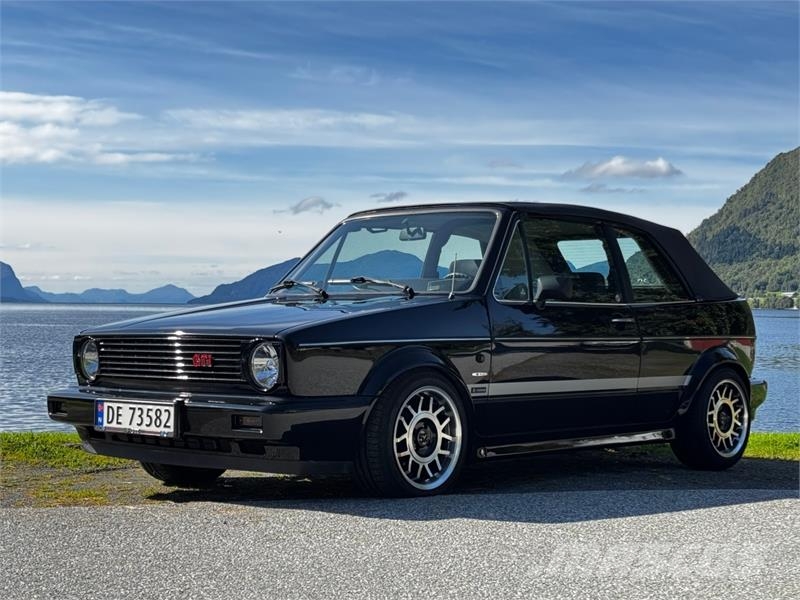 Volkswagen Golf Cars