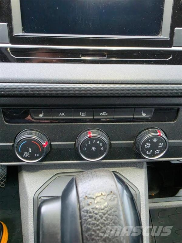 Volkswagen Transporter Автомобілі