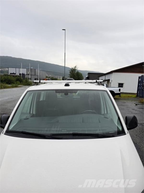 Volkswagen Transporter Автомобілі