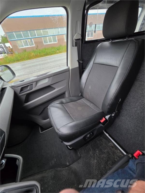 Volkswagen Transporter Автомобілі
