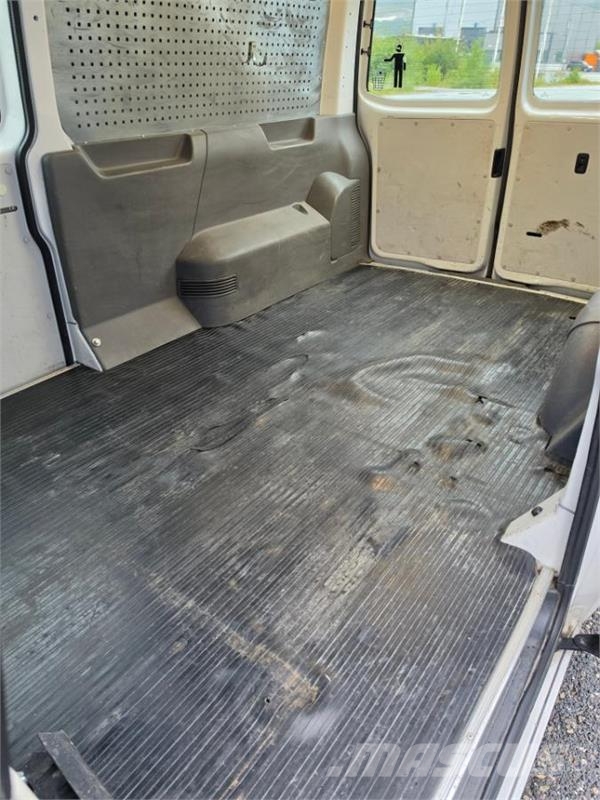 Volkswagen Transporter Автомобілі
